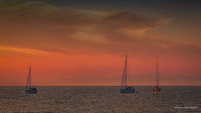 landscape sunset colors procida italy sea boats Sunset at Procida фото превью