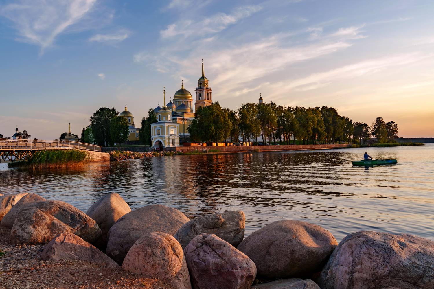 , Добродий Михаил