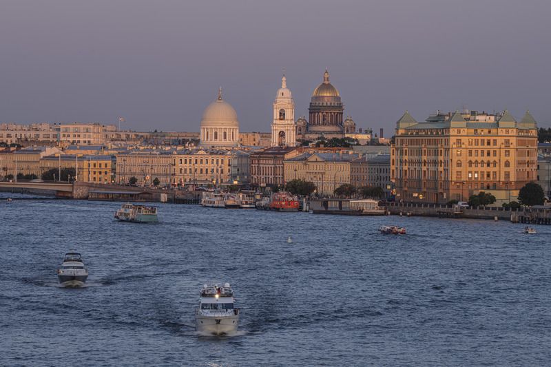 вид с моста бетанкура,бетанкура, санкт-петербург, мост бетанкура, исаакиевский собор, екатерининская церковь Вечерний вид с моста Бетанкура фото превью
