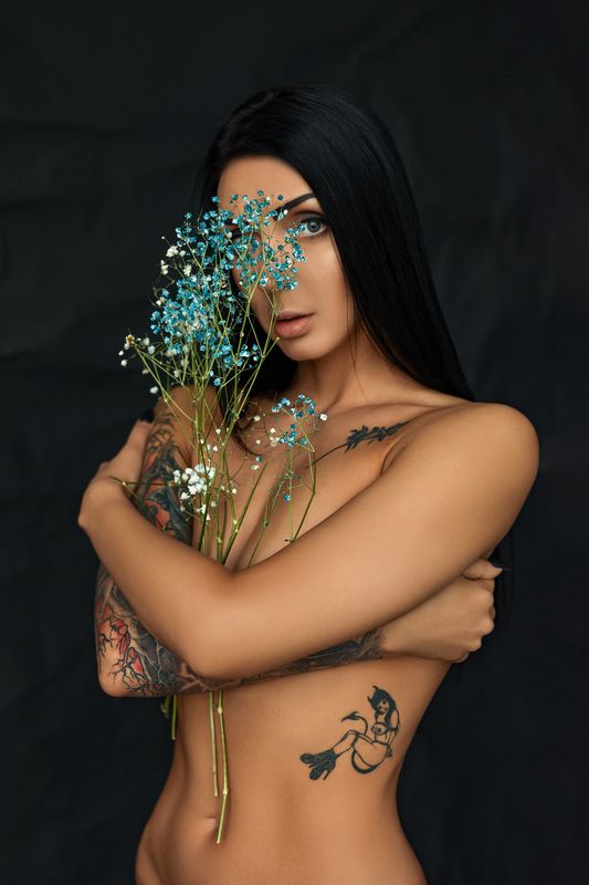 ню гламур натурщица красивая девушка НЮ фотоэксперименты фото превью