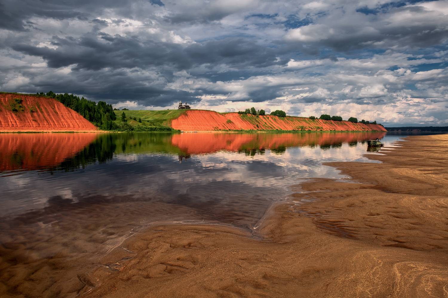 Большая Нисогора, Евдокимов Максим