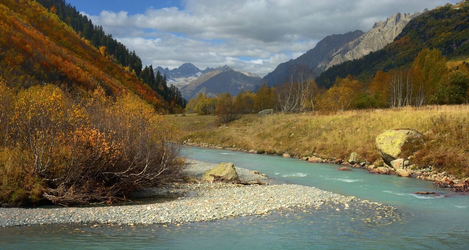 горы осень гоначхир, Александр Жарников
