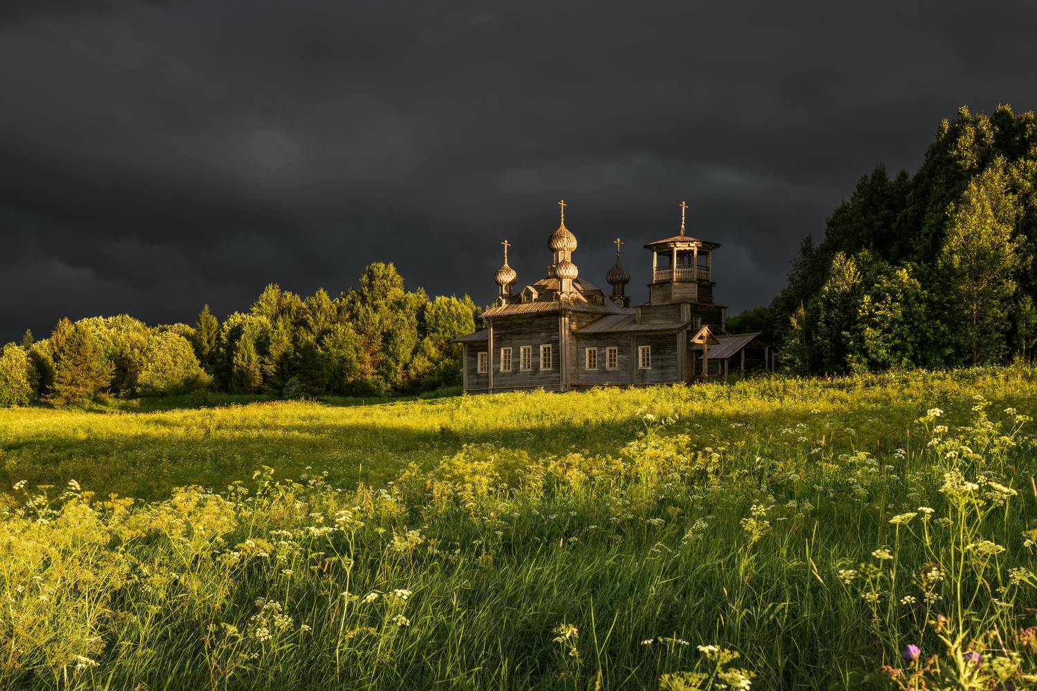Заозерье, Евдокимов Максим