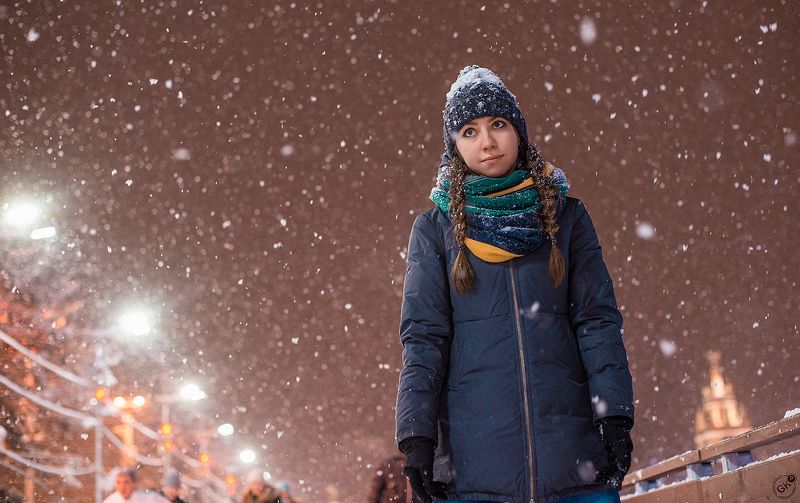 каток, снег, зима, москва, вечер, много снега, девушка, красота, ночь, вечер, город снежная фото превью