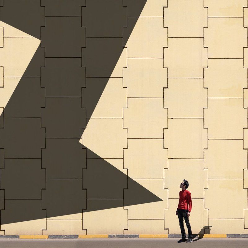 fineart, creative, conceptual, manipulation, shadow, street, My giant friend фото превью