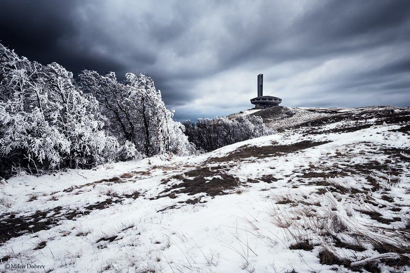 Buzludzha, Balkans, landscape, snow, communism Spring in Balkan mountain фото превью