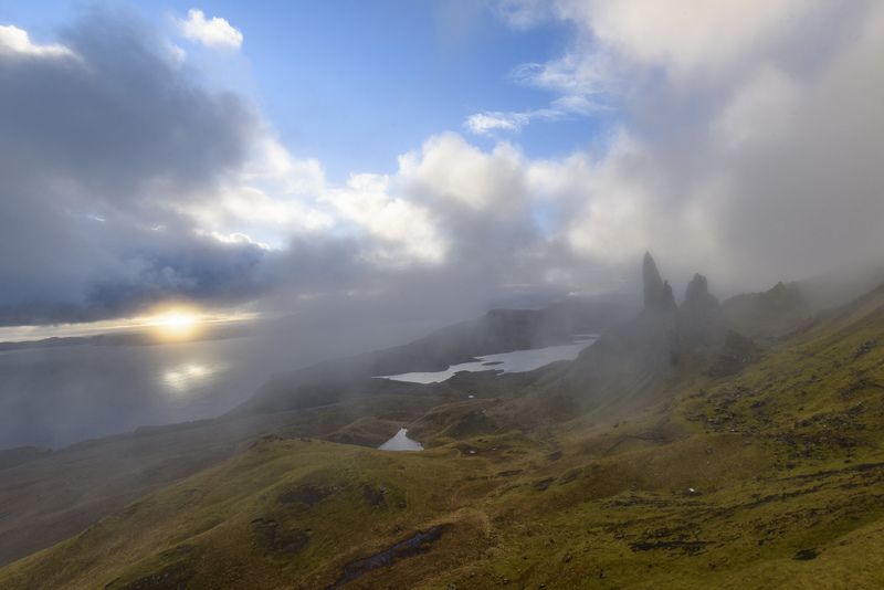 пейзаж, облака, природа, горы, шотландия, утро, солнце Глаз Солнца фото превью