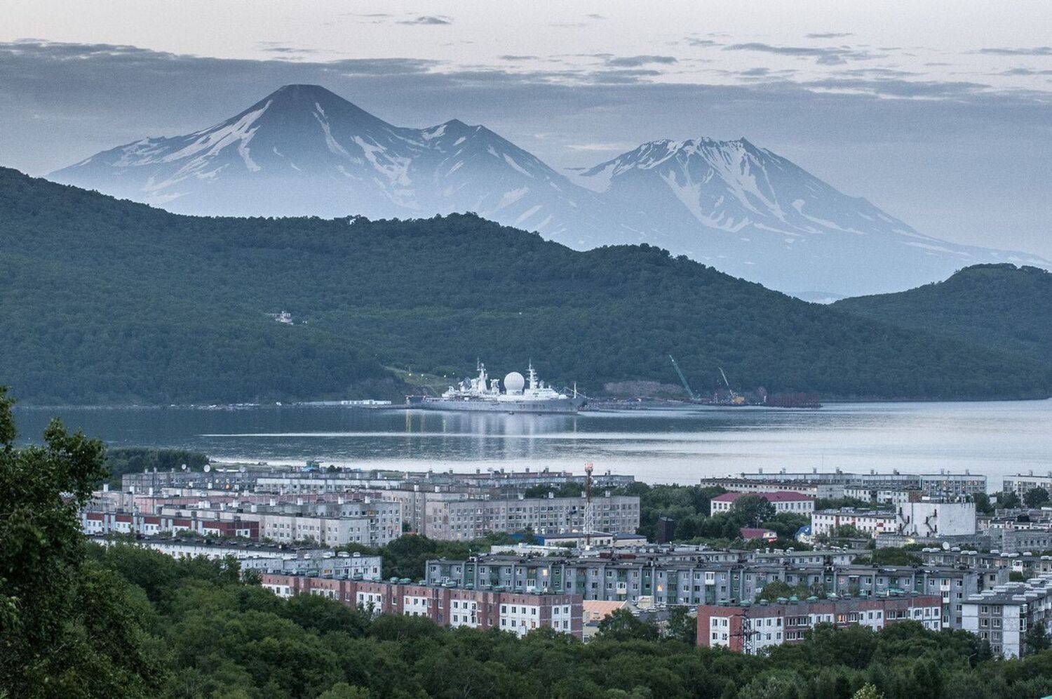 вилючинск, вулканы, океан, бухта, корабль, город, Виталий Филючков