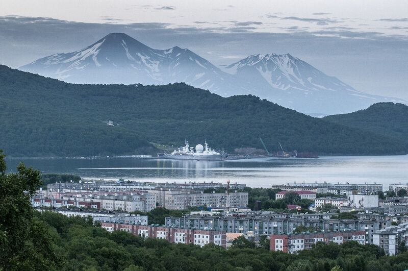 вилючинск, вулканы, океан, бухта, корабль, город Вилючинск фото превью