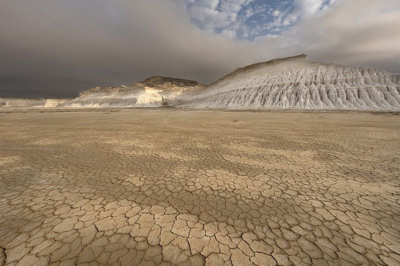 горы, солончак, рассвет, Казахстан Солончак фото превью
