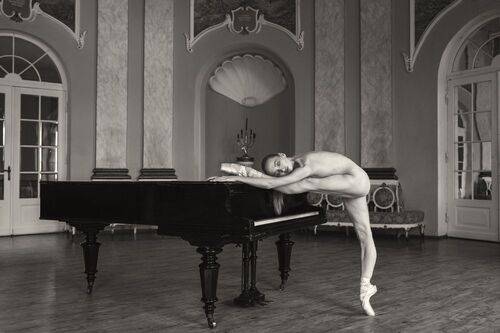 The Silence of Movement
