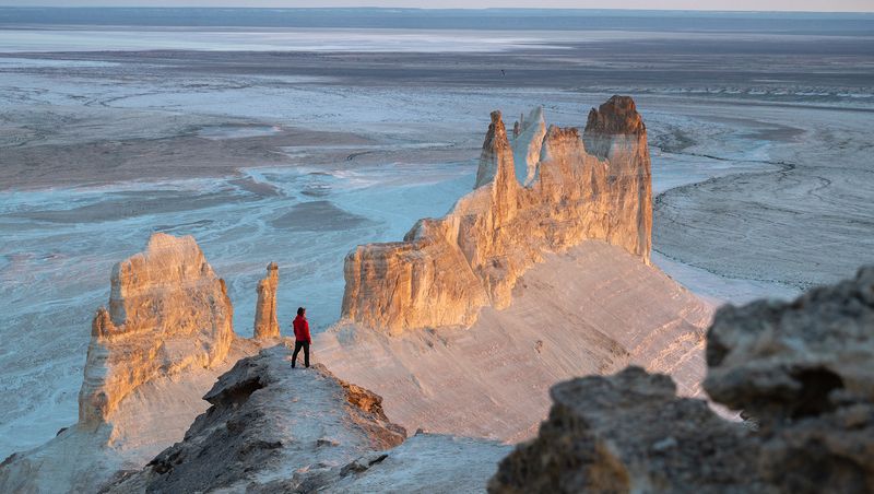Бозжыра, закат, скала Кораблик Закат на Кораблике фото превью