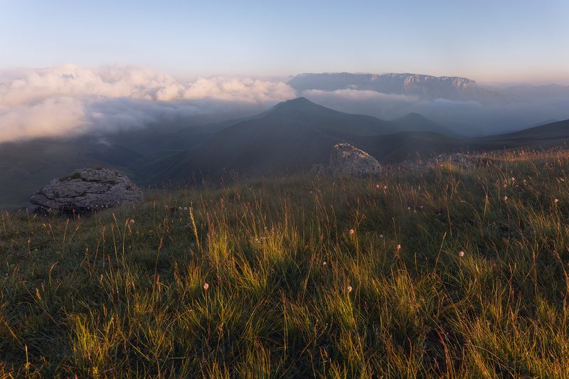 рассвет, кавказ, кбр, инал, плато, эльбрус, облака, канжол Рассвет на плато Инал фото превью