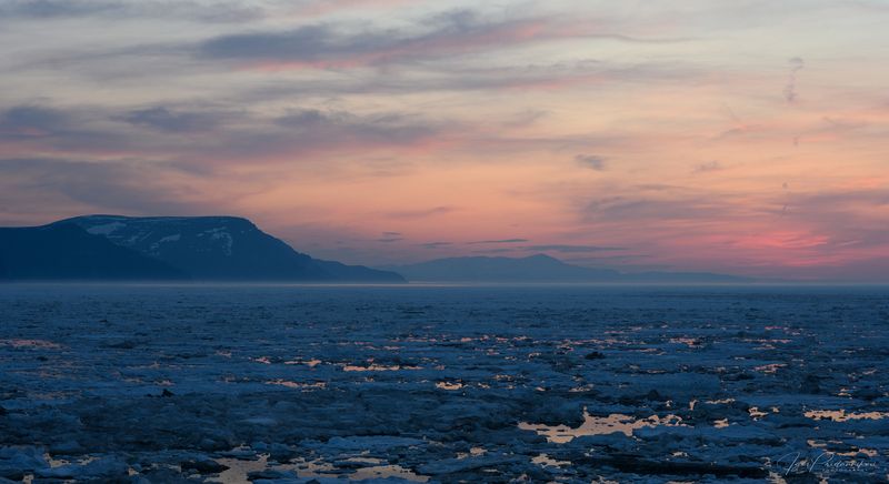 Неясное марево рассвета фото превью