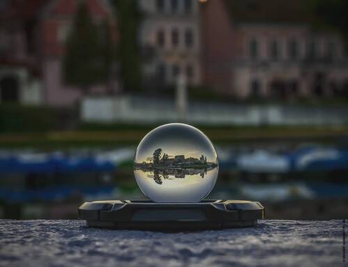 Троицкое предместье в шаре