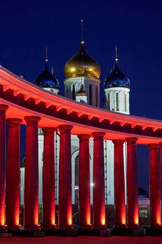 Краски ночного Южно-Сахалинска