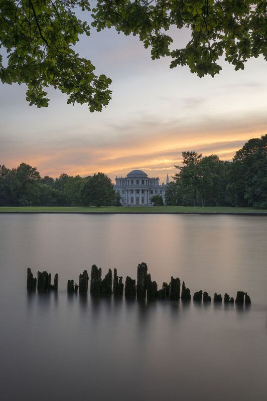 Вечер с видом на Елагин дворец фото превью