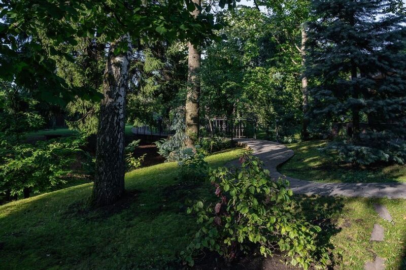 Зарисовки во дворе фото превью