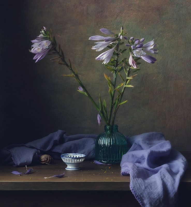 натюрморт,лето,цветы,хоста с хостой... фото превью