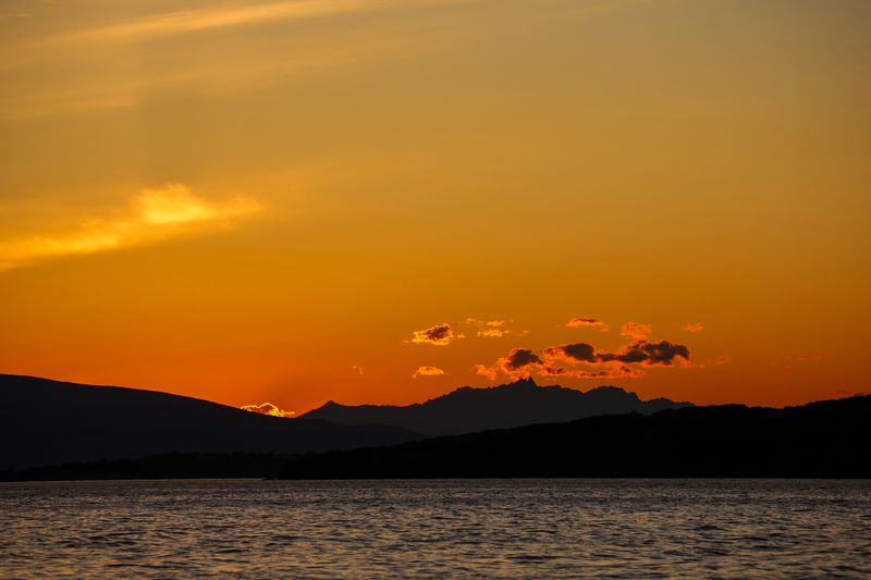 Закат фото превью