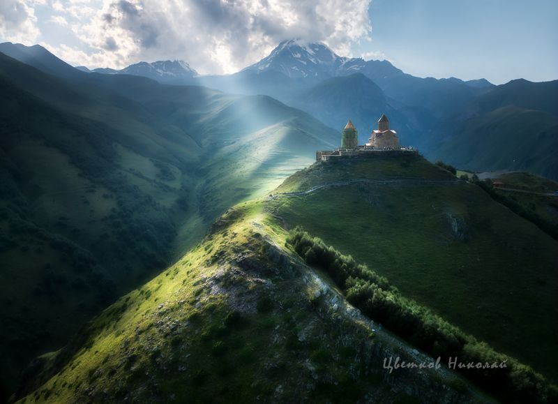 троицкая, церковь, гергети, храм, грузия, степансминда * фото превью