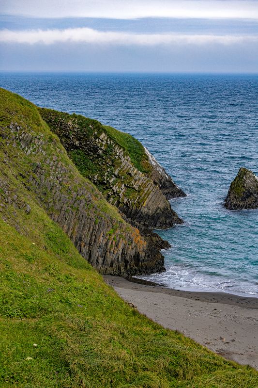 Берег острова Шумшу фото превью