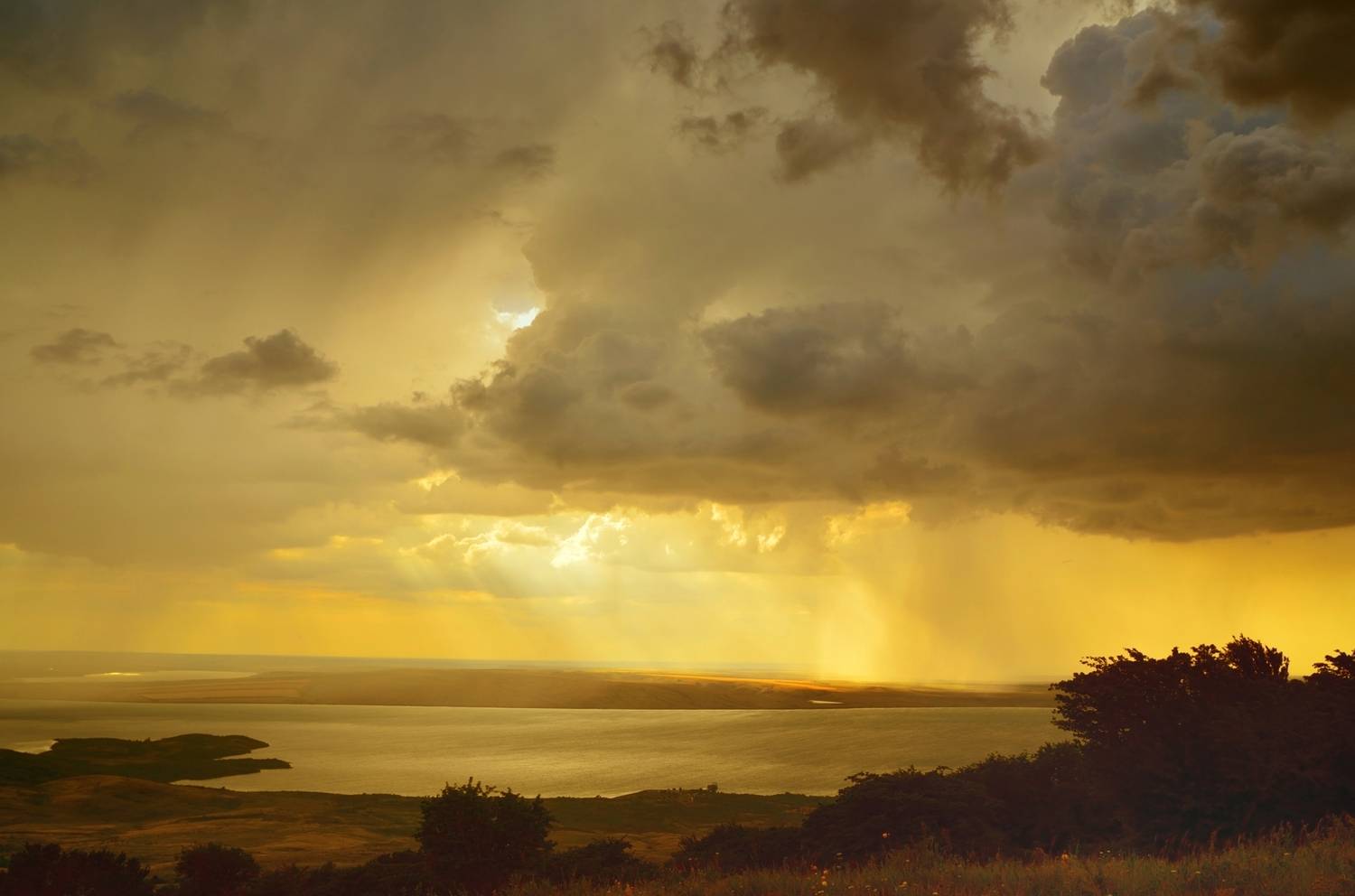 небо, тучи, озеро, Александр Жарников