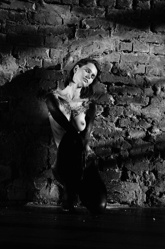 nude, boudoir, monochrome, blackandwhite, bw, erotica, andrewmurphyphoto.com, andrewmurphy, ню, бодуар, canon, чб, артню, эротика, обнаженная, девушка, модель, girl, sensual, sensuality, sexy, glamour, adult, lingerie, toples, naked, fineart, artnude, art Irina фото превью