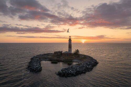 Остров Сухо на заре