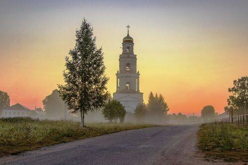 Заря заалела