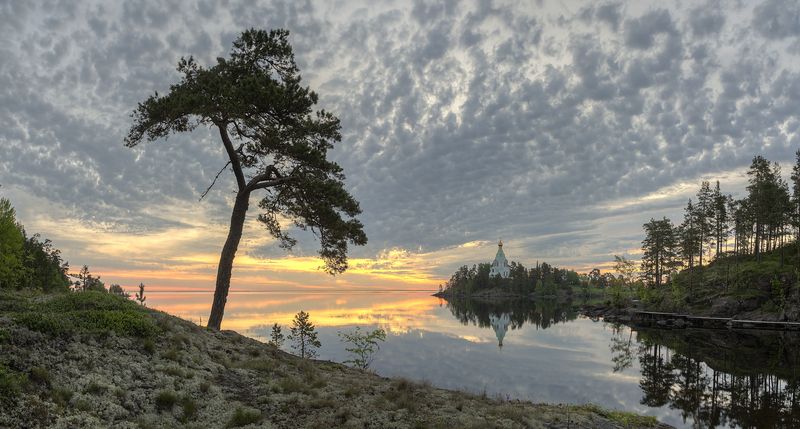 лето, утро, озеро, остров, церковь  фото превью