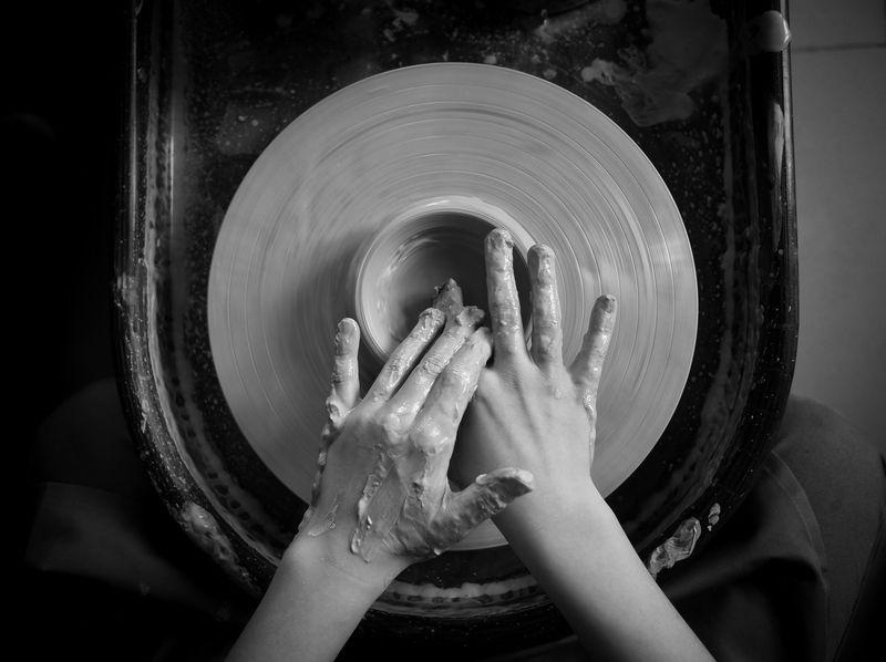 круг, геометрия, руки Создаем сами фото превью