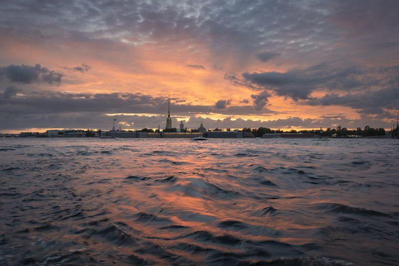 Нарисовал художник небо ... фото превью