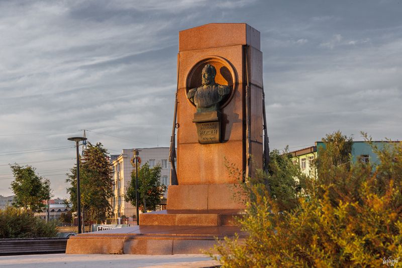 Памятник С.И. Мосину. Тула. фото превью