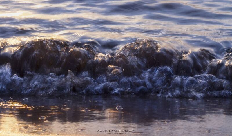 волна, движение, свет, вода, импульс, пластика, минимализм, абстракция, концепт Пластика волны фото превью