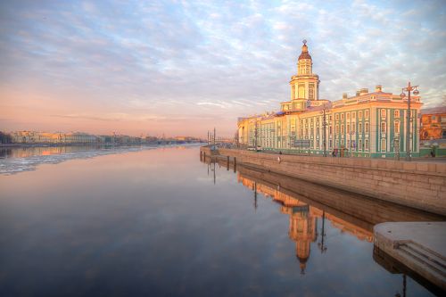 Санкт-Петербург. Март...