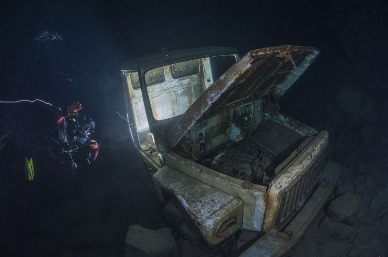 под водой, подводный мир, дайвинг Глубоководный космос фото превью