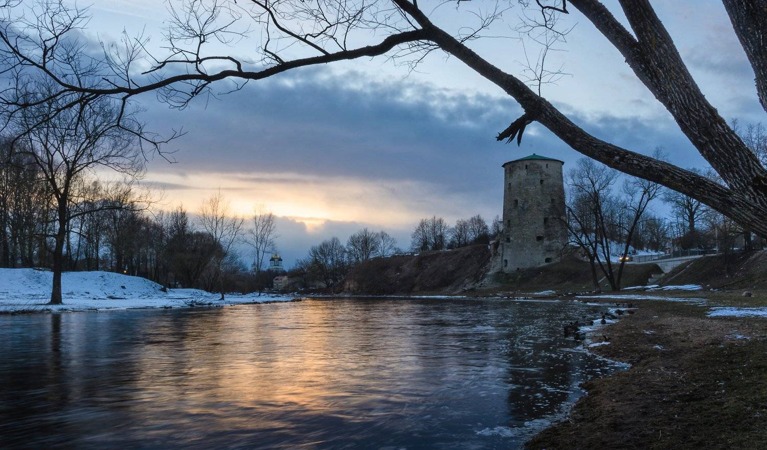 река, март, закат, Майя Афзаал