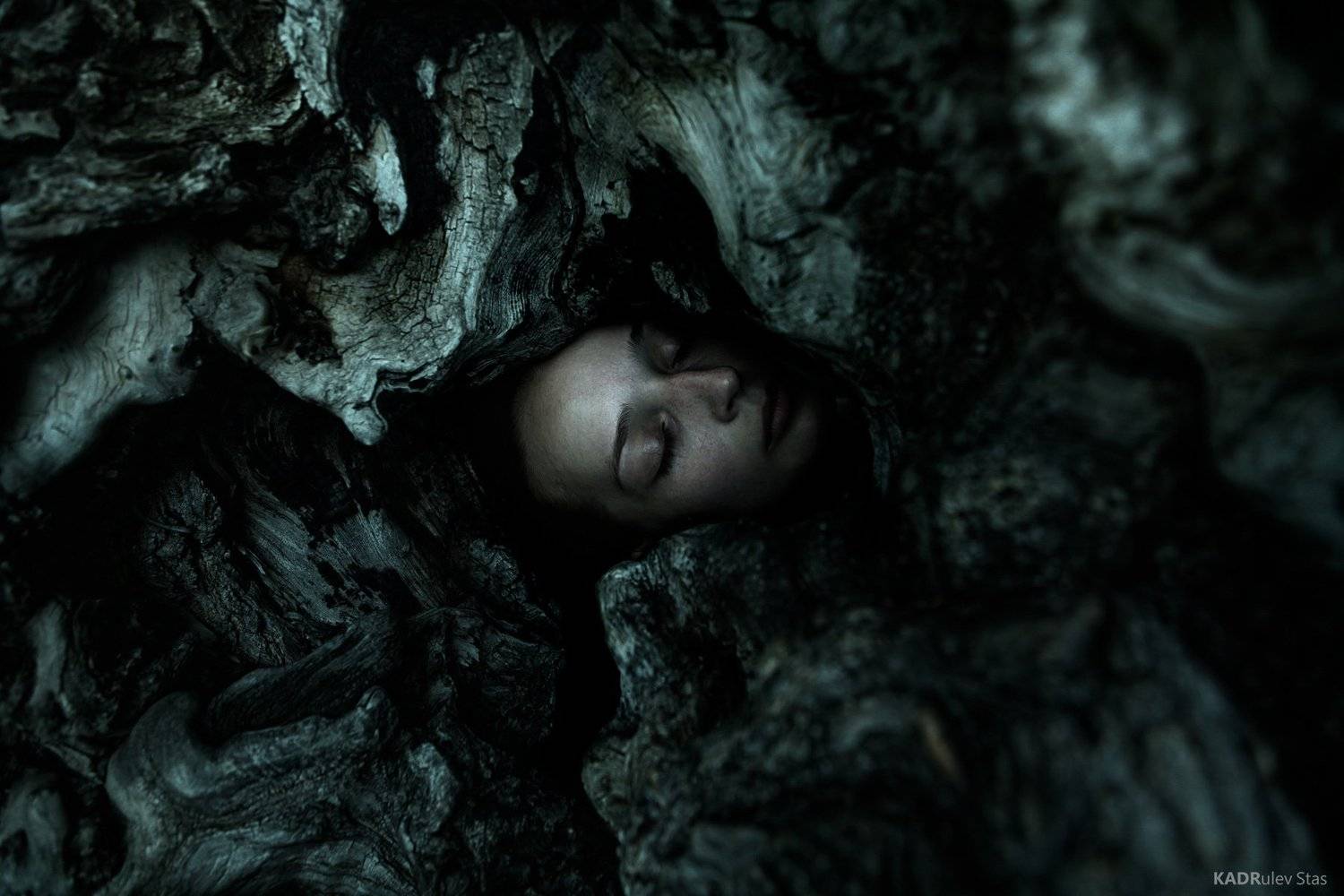 мистика, Стас Кадрулёв