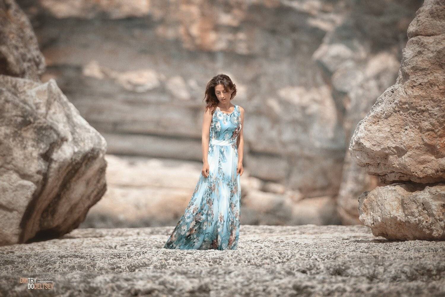 скалы, камни, девушка, портрет, Майорка, Испания, Дмитрий Додельцев