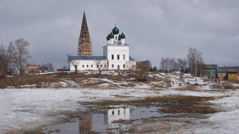 Река Лахость, Село Осенево, Храм Казанской Божьей Матери Сельские апрельские. Из серии \