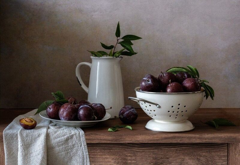 натюрморт, сливы Со сливами фото превью