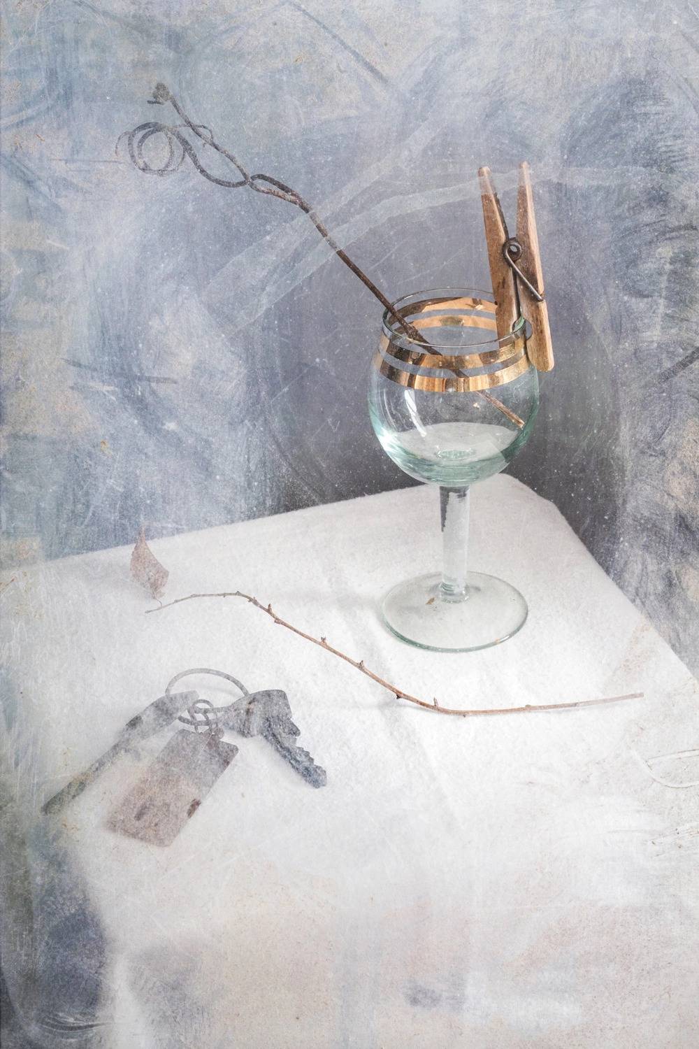 натюрморт, стекло, пыль, бокал, Анна Иванова