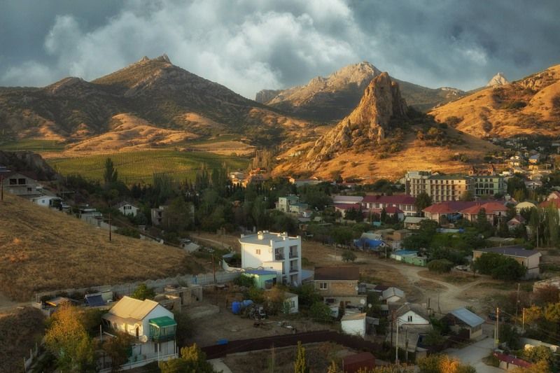 кара-даг поселок курортное \\\