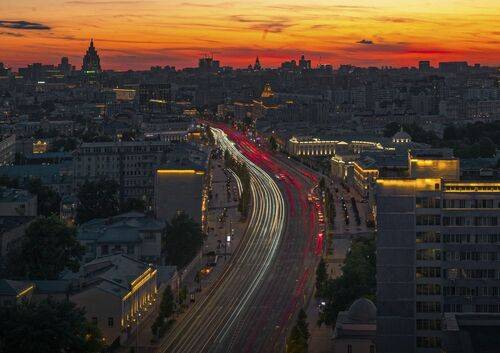 Moscow never sleeps