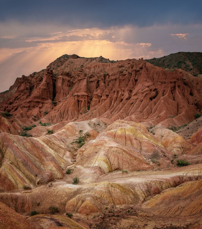 киргизия, берег озера иссык-куль, каньон сказка, скалы, песчаная порода, закат, панорама Каньон Сказка фото превью