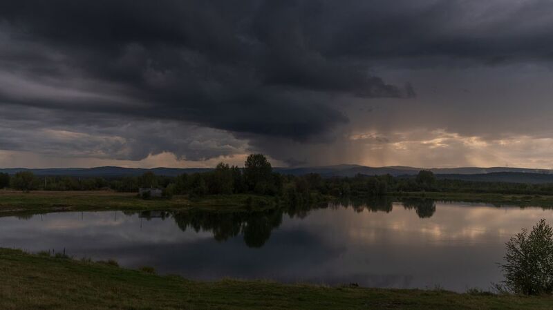 Надвигается ливень фото превью