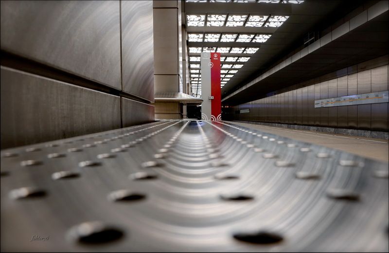 Метро.. фото превью