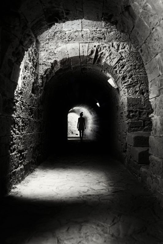 A light on the end of a tunnel фото превью
