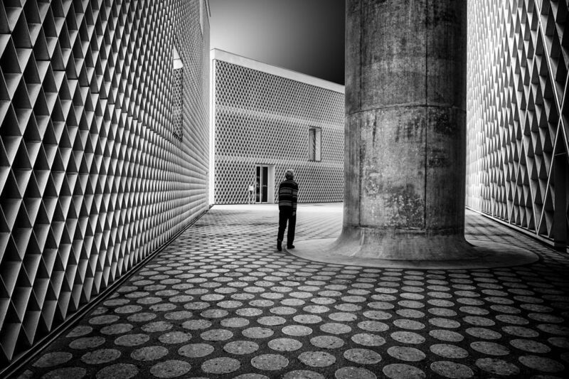 Framed in Patterns фото превью